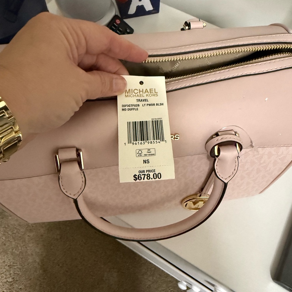 Michael Kors Blush Pink Satchel and Wallet - Picture 5 of 11